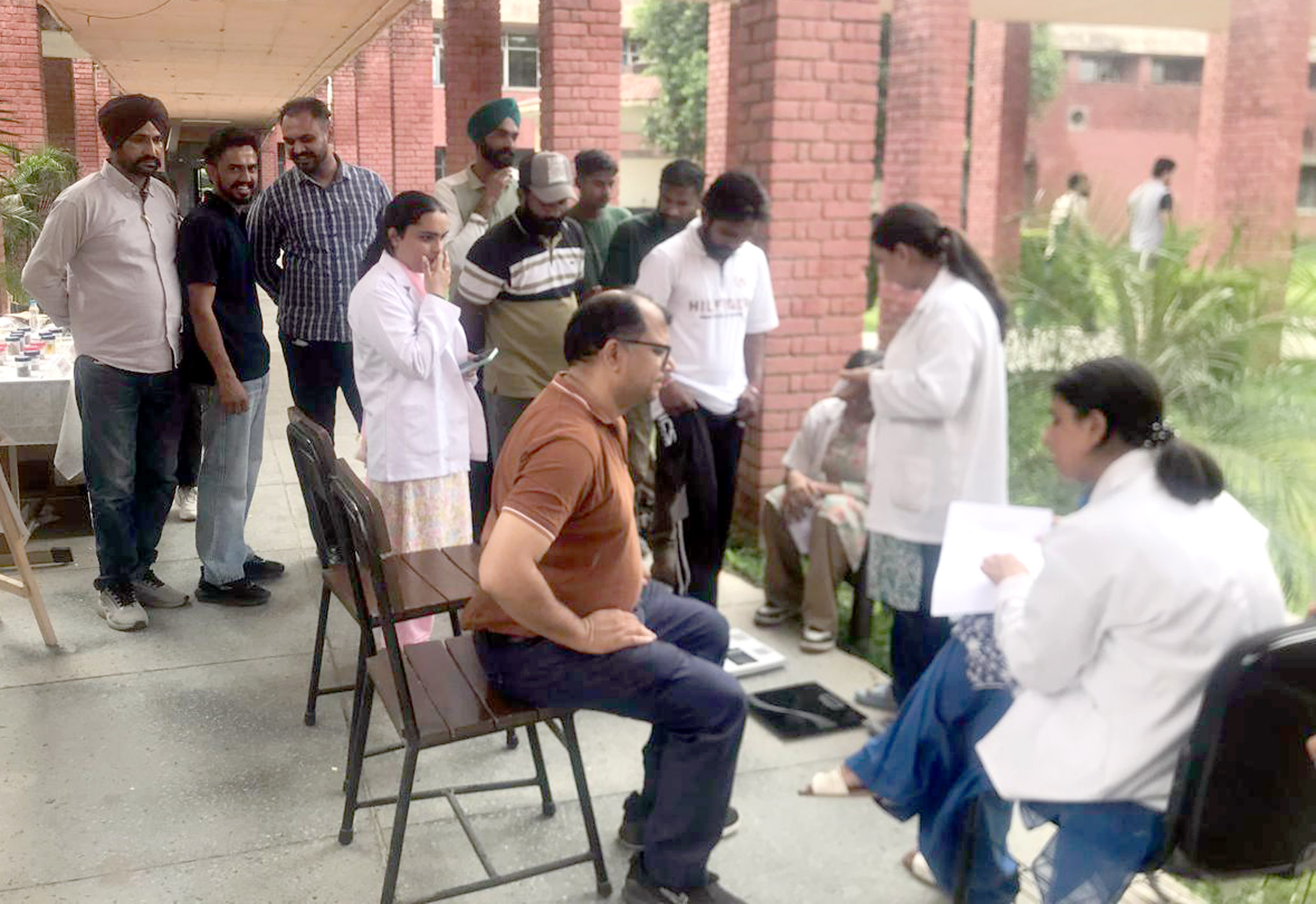 Vet Varsity Organizes Nutrition Awareness Camp for Faculty and Students' Well being
